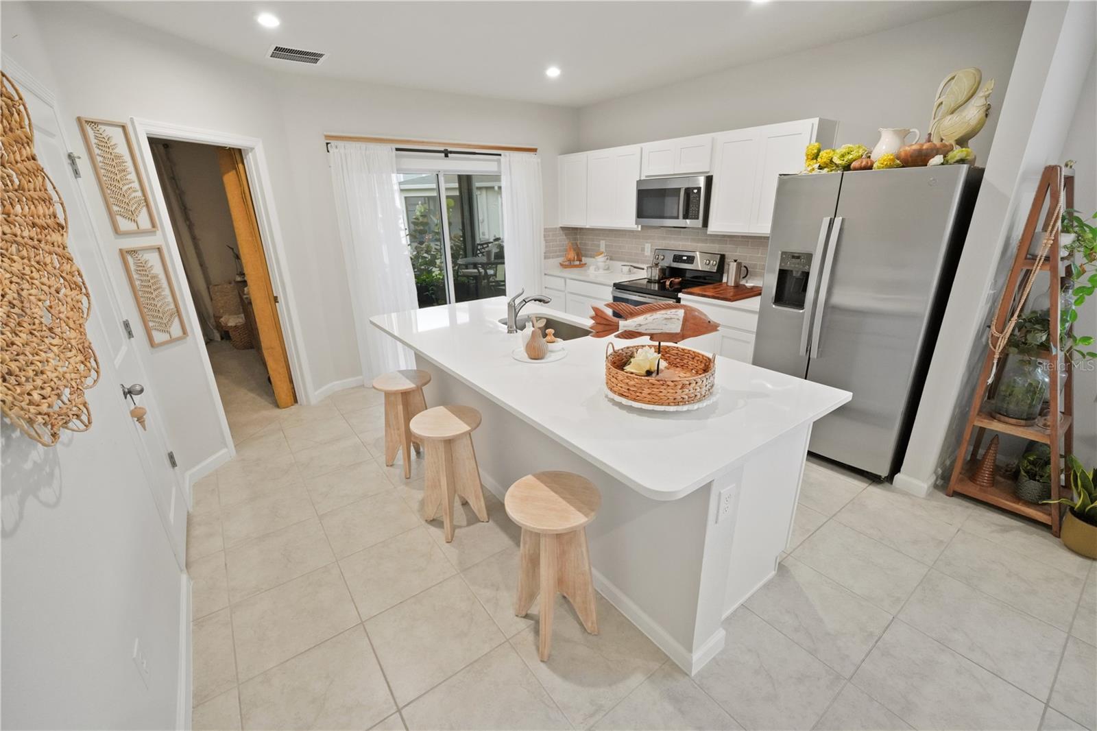 ANCLOTE SQUARE - Residential