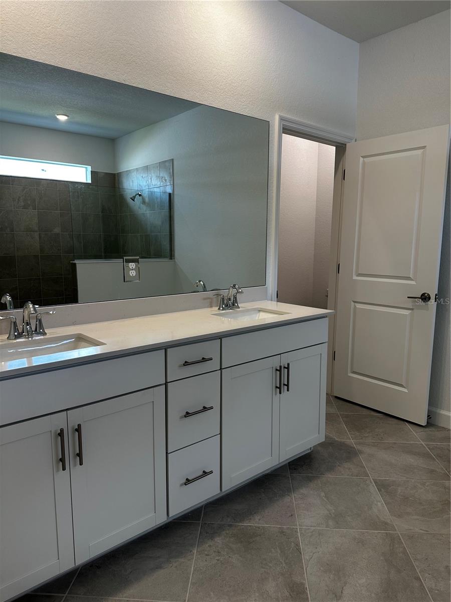 ISLAND LKS/COCO BAY - Residential