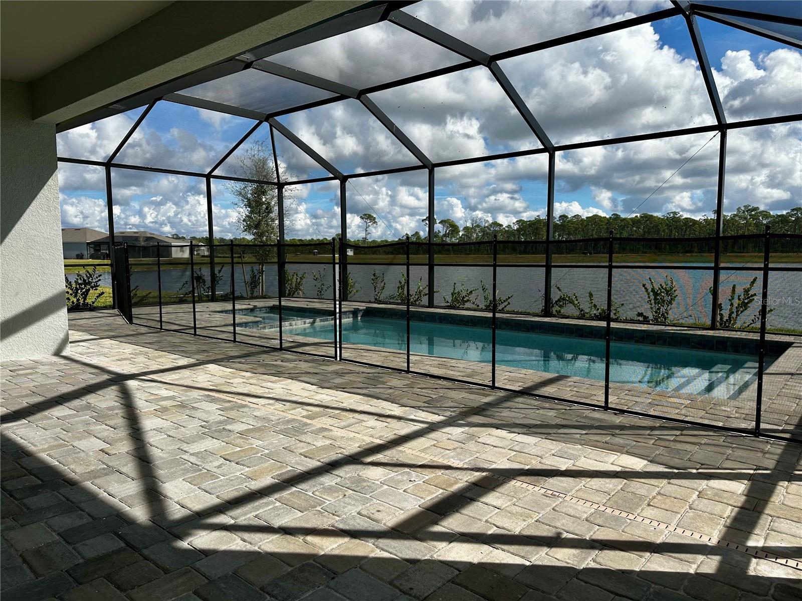 ISLAND LKS/COCO BAY - Residential