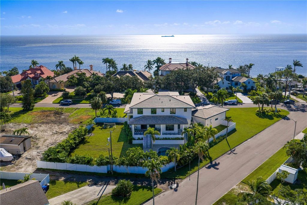 Photo of 4300 Bayshore Boulevard NE, St Petersburg, FL 33703 (MLS # TB8436678)