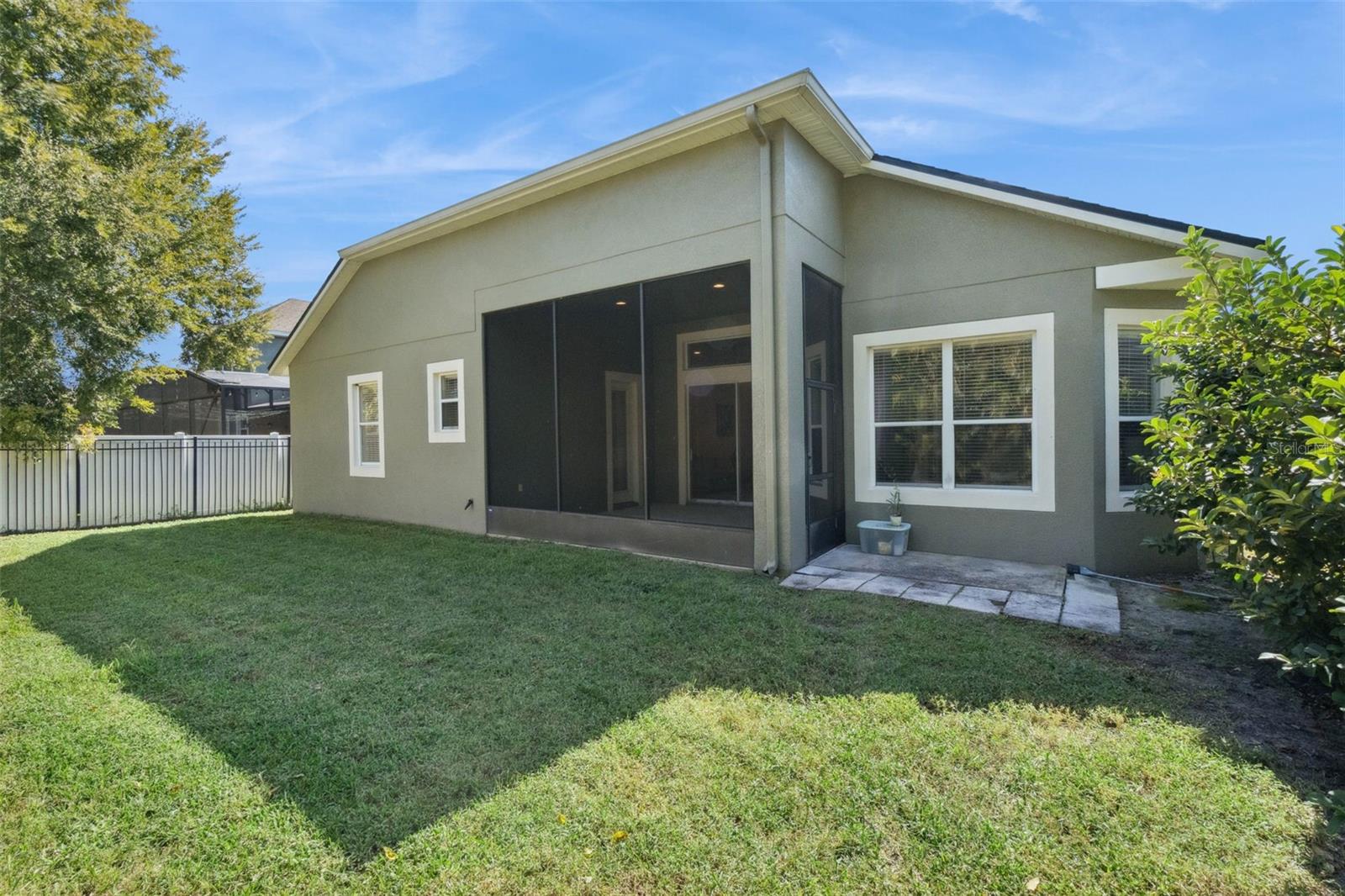 PROVIDENCE PH 01 50 03 - Residential