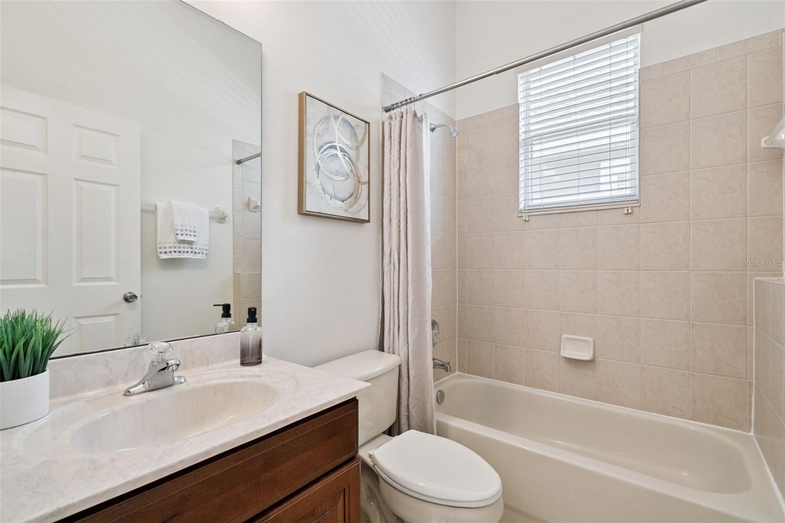 PROVIDENCE PH 01 50 03 - Residential