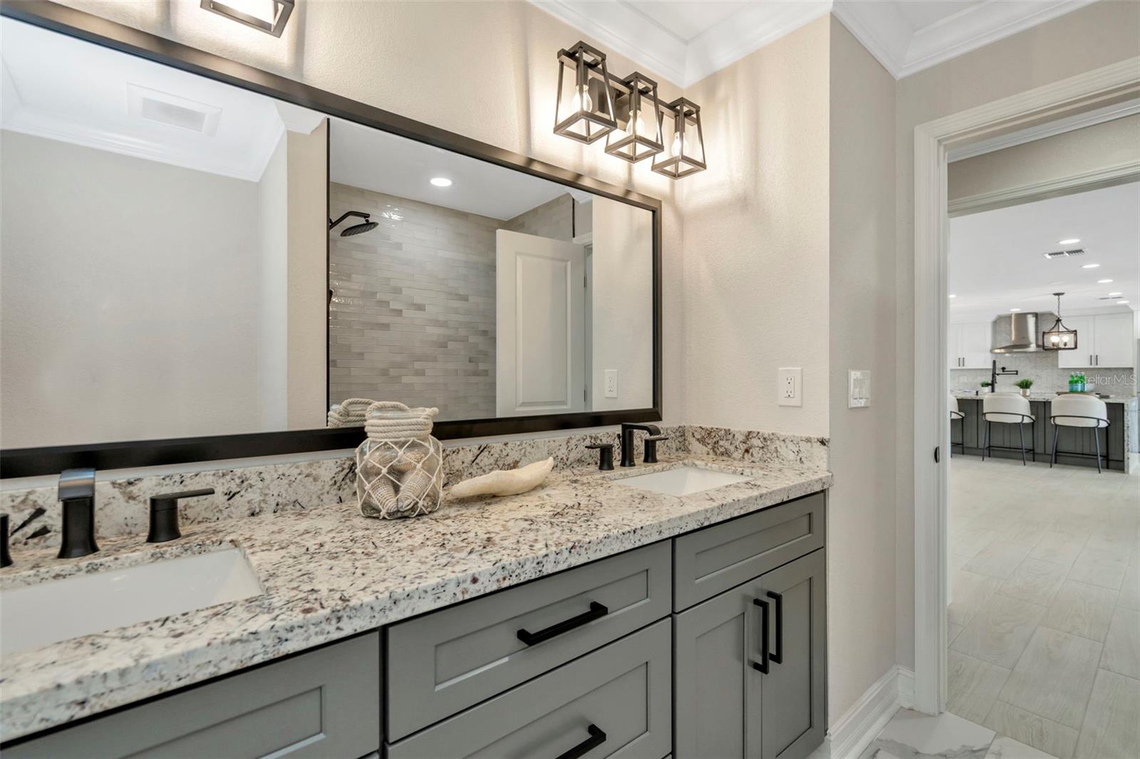 CAPRI ISLE - Residential