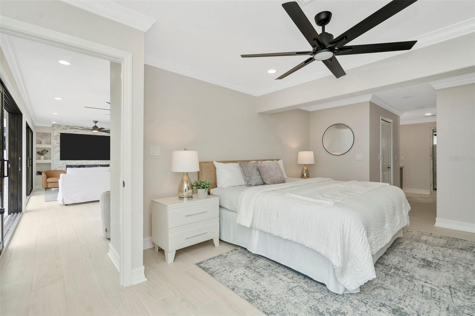 CAPRI ISLE - Residential