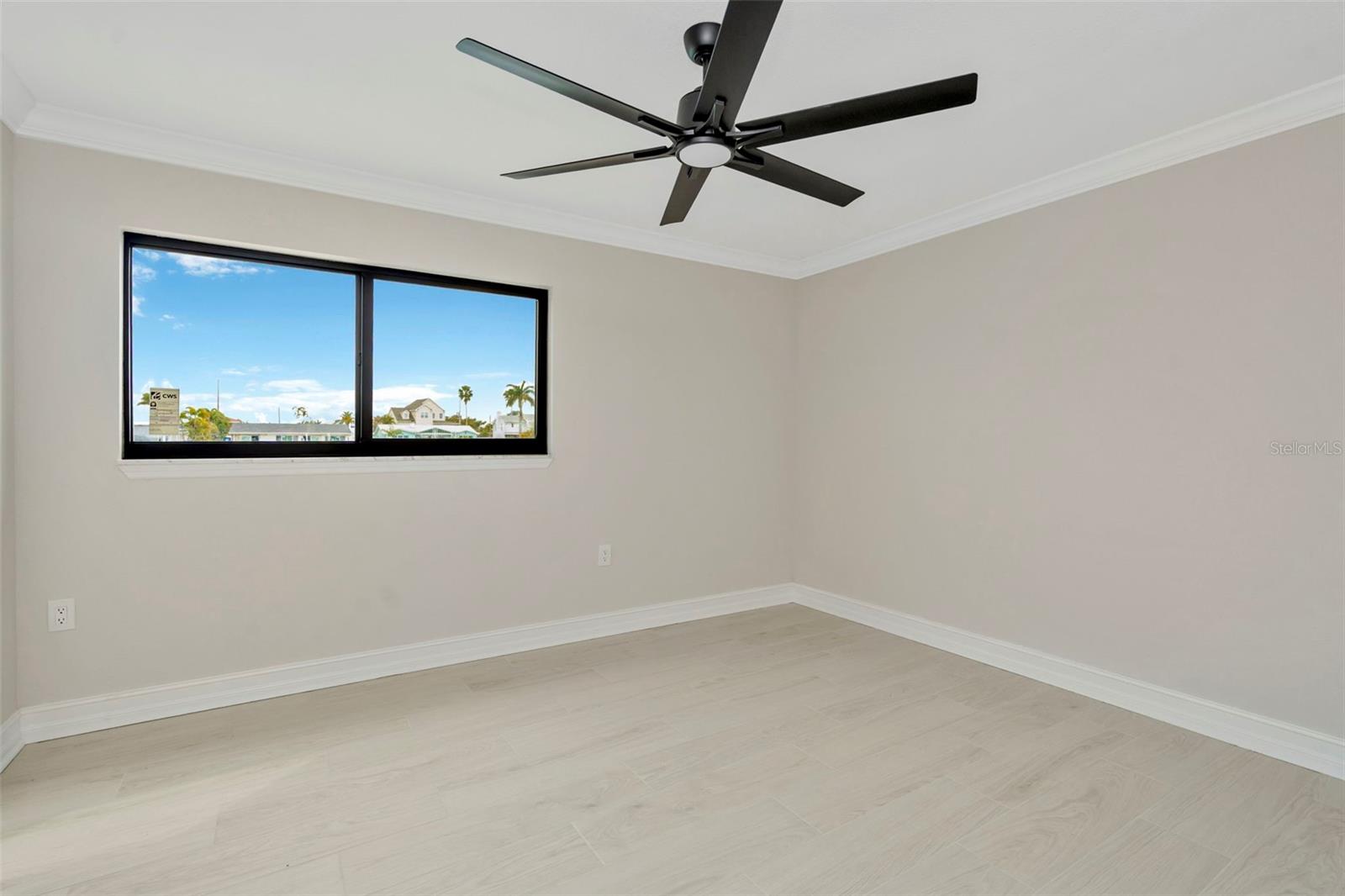 CAPRI ISLE - Residential