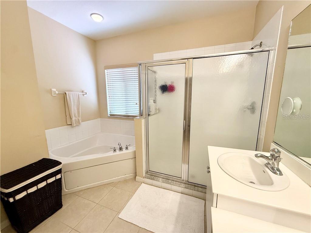 LAGUNA LAKES A B C D E G K & L - Residential