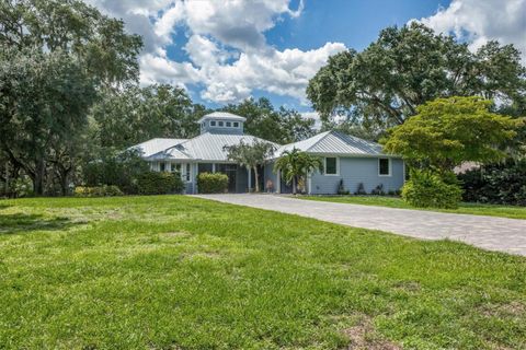 A home in PARRISH