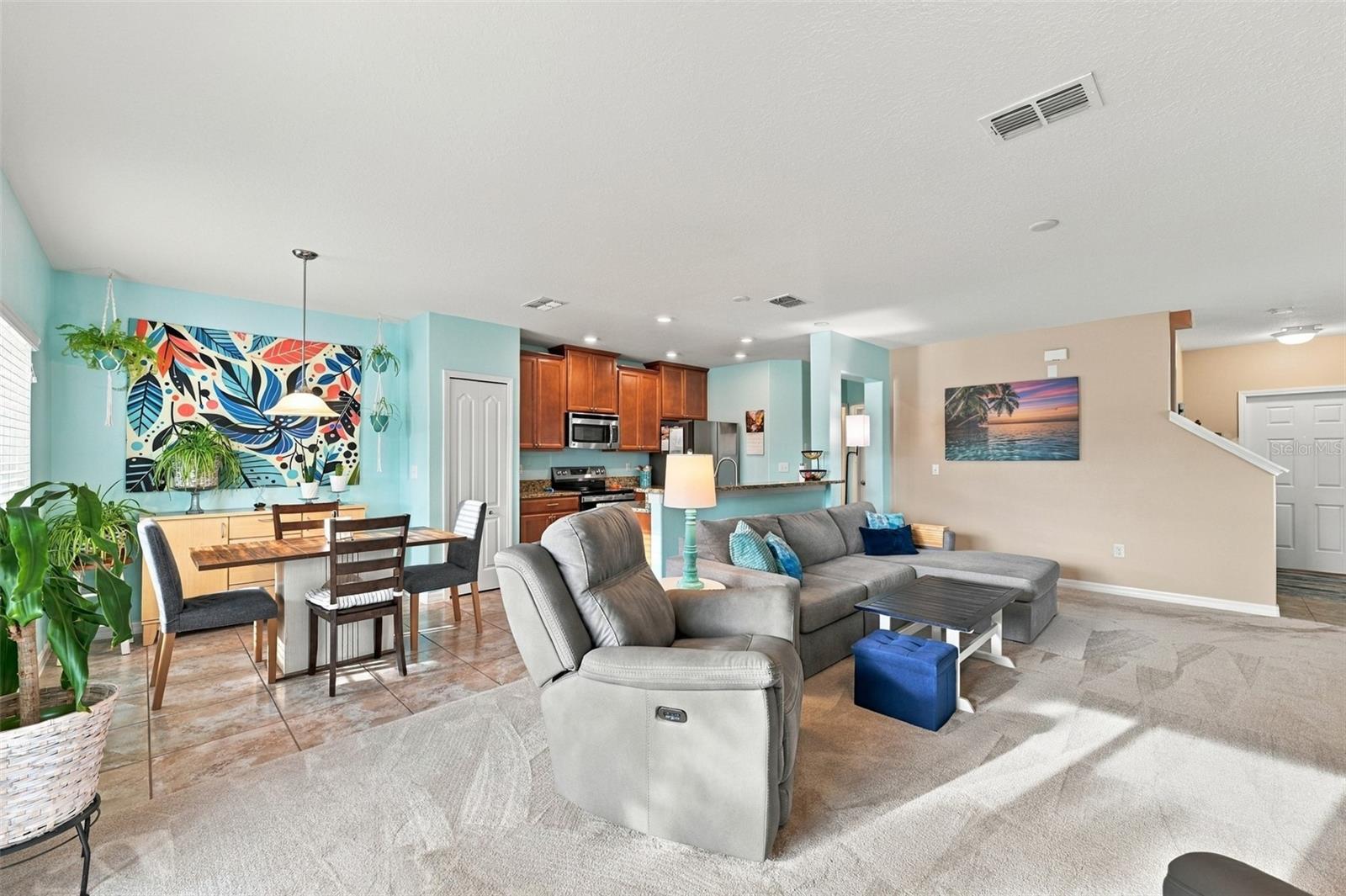 1917 HAWKS VIEW DRIVE, RUSKIN, FL, 33570 2 1917 HAWKS VIEW DRIVE