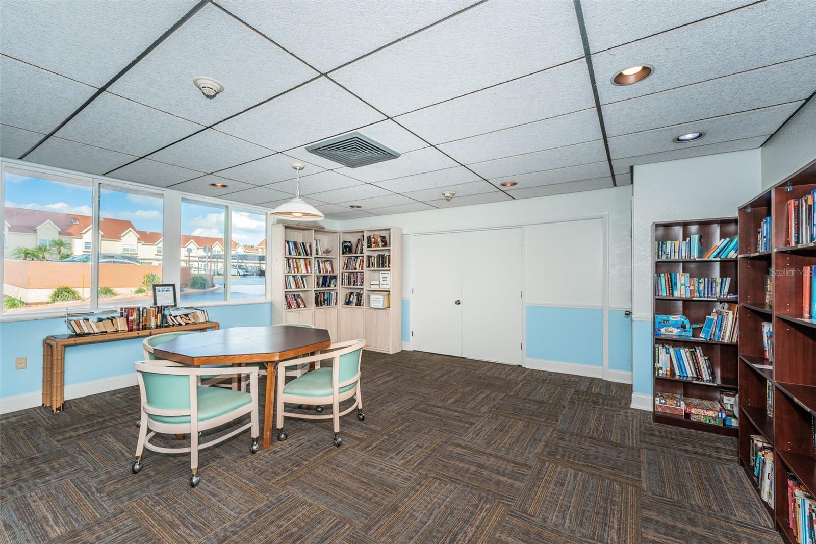 REDINGTON TOWERS BLDG 2 CONDO - Residential