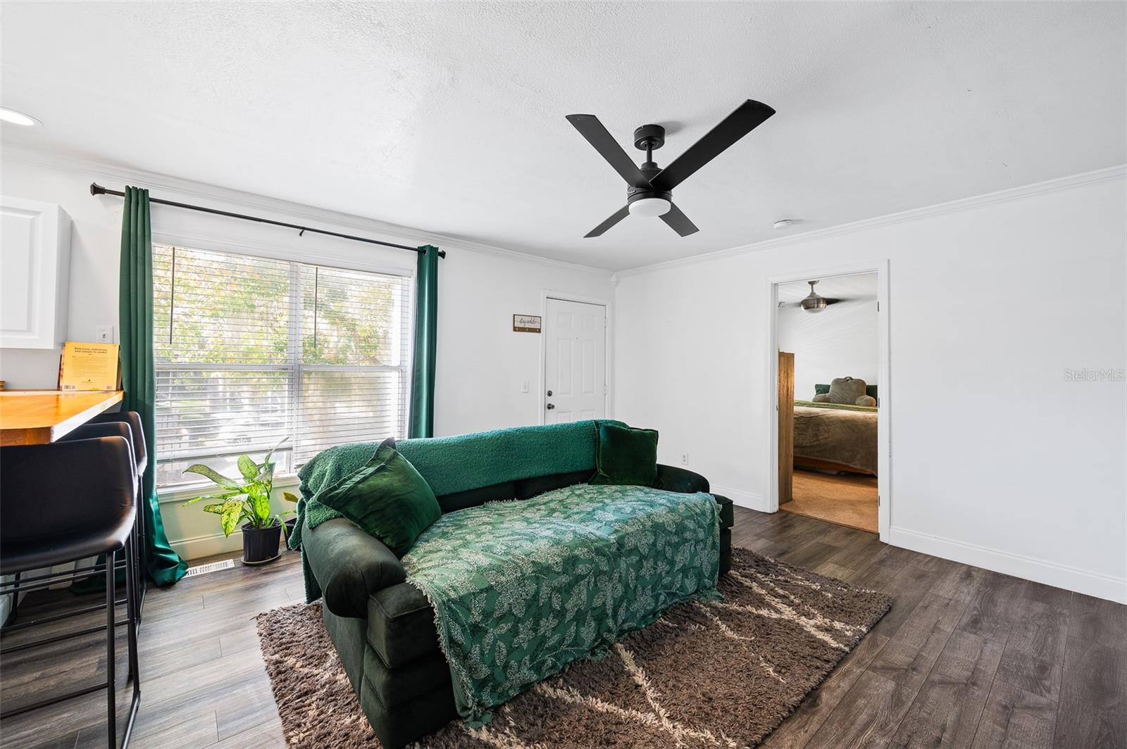 CAPSTONE QUARTERS CONDO - Residential