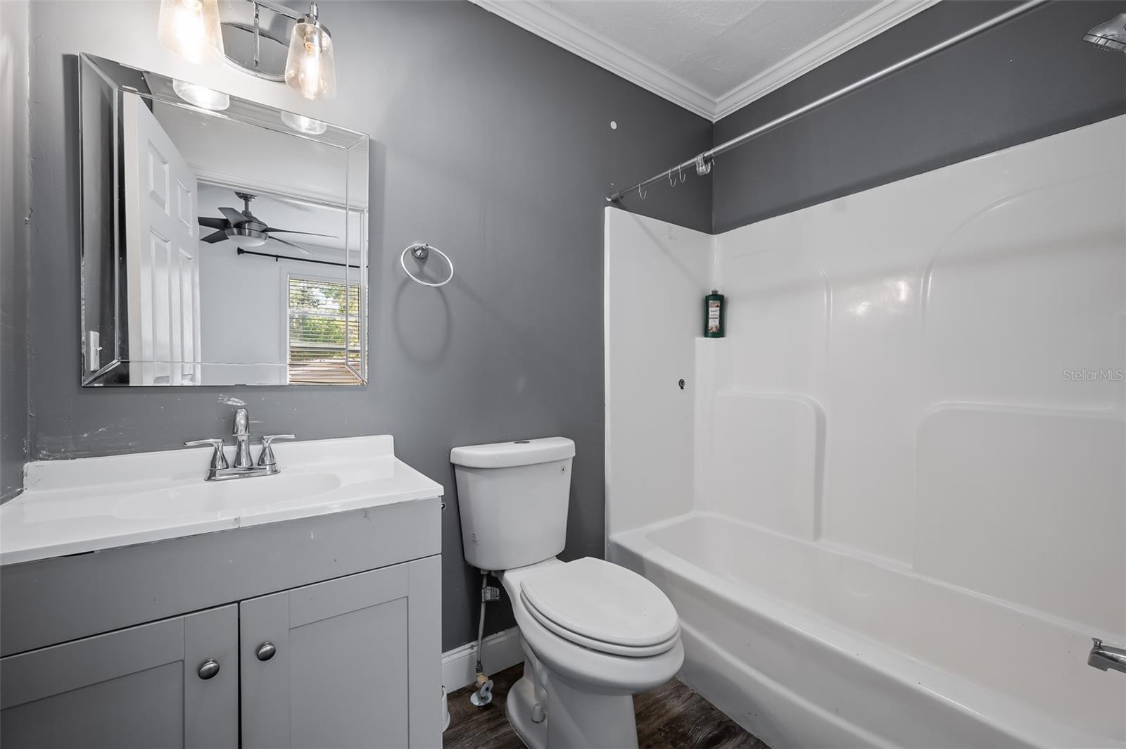 CAPSTONE QUARTERS CONDO - Residential