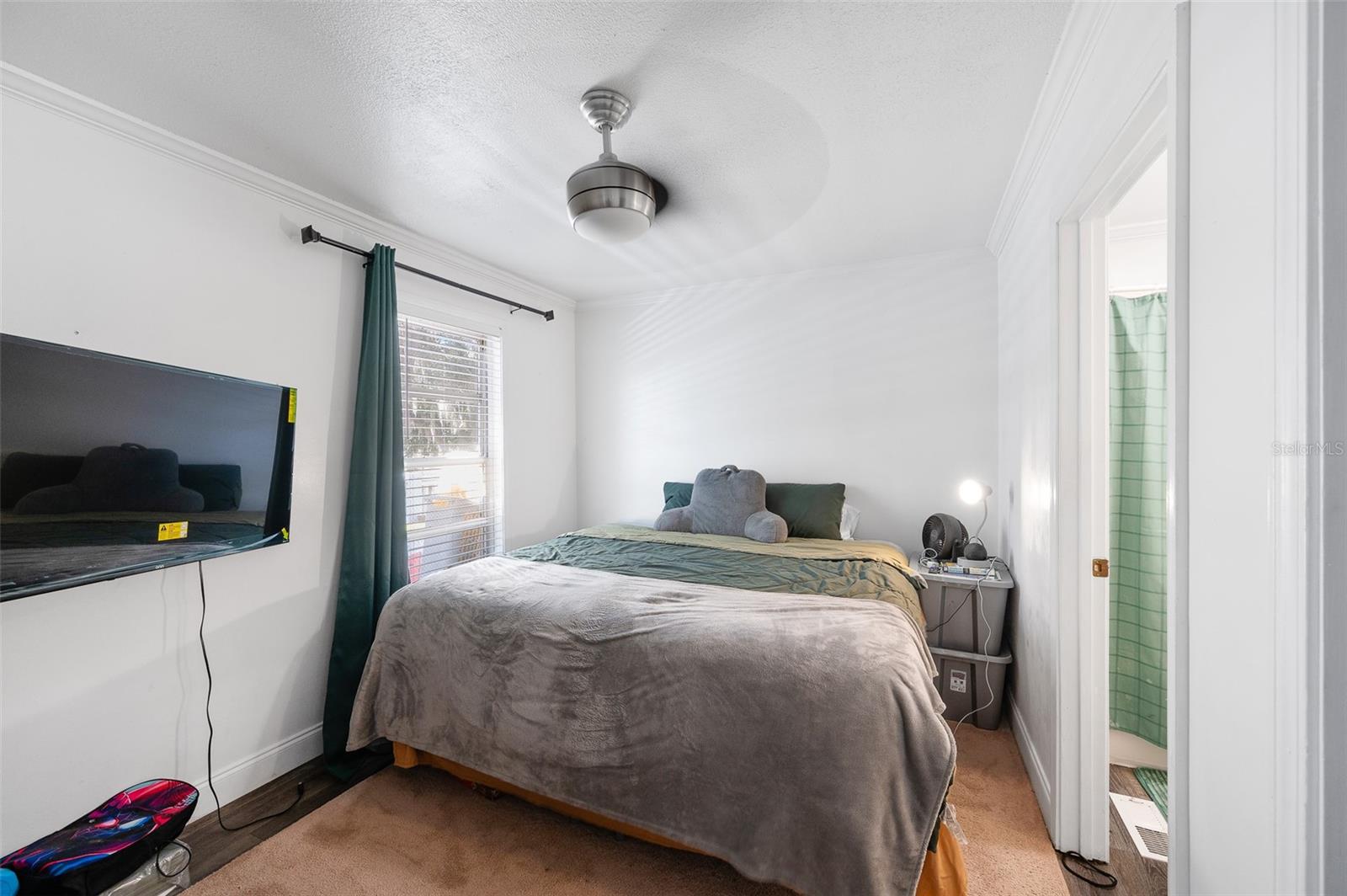 CAPSTONE QUARTERS CONDO - Residential