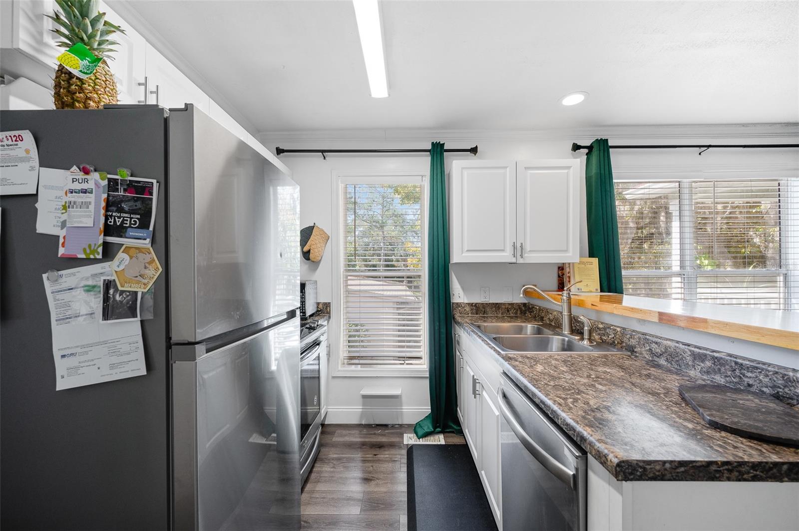 CAPSTONE QUARTERS CONDO - Residential