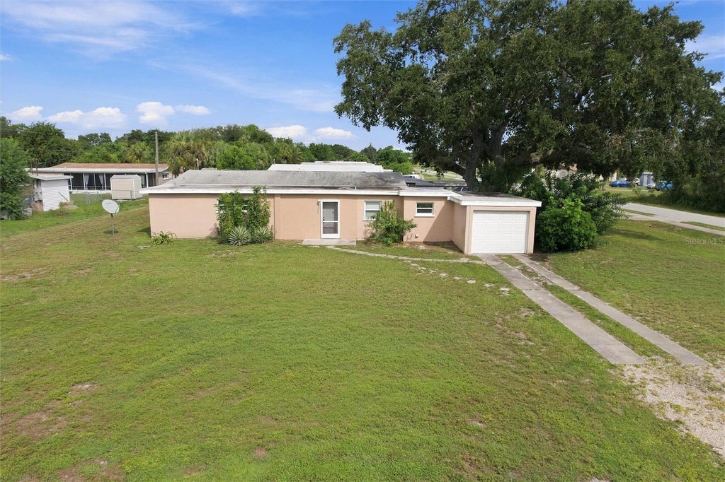 Photo of 27264 Sunnybrook Road, Punta Gorda, FL 33983 (MLS # C7530544)