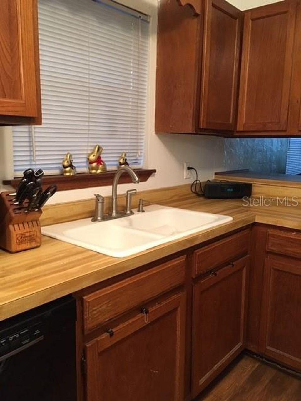 Photo of 1712 SW 67th Terrace, Gainesville, FL 32607 (MLS # GC537546)