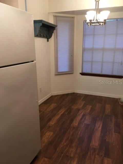 TOWER OAKS RIDGE - Residential Lease