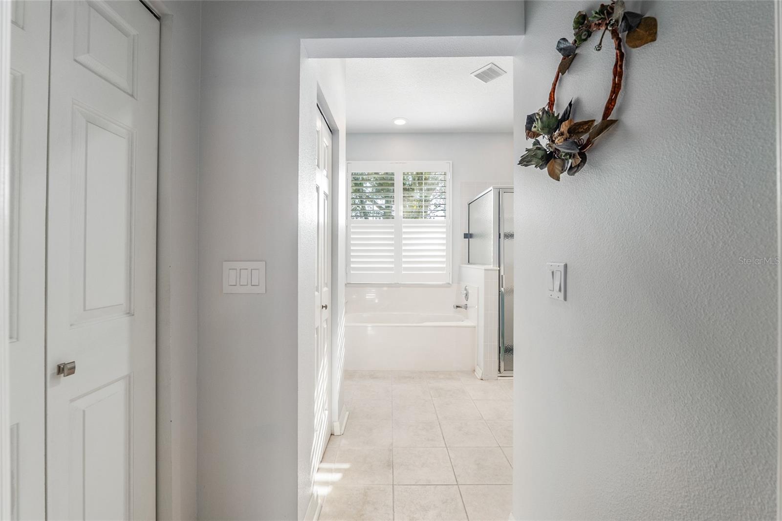 ON TOP OF THE WORLD - Residential