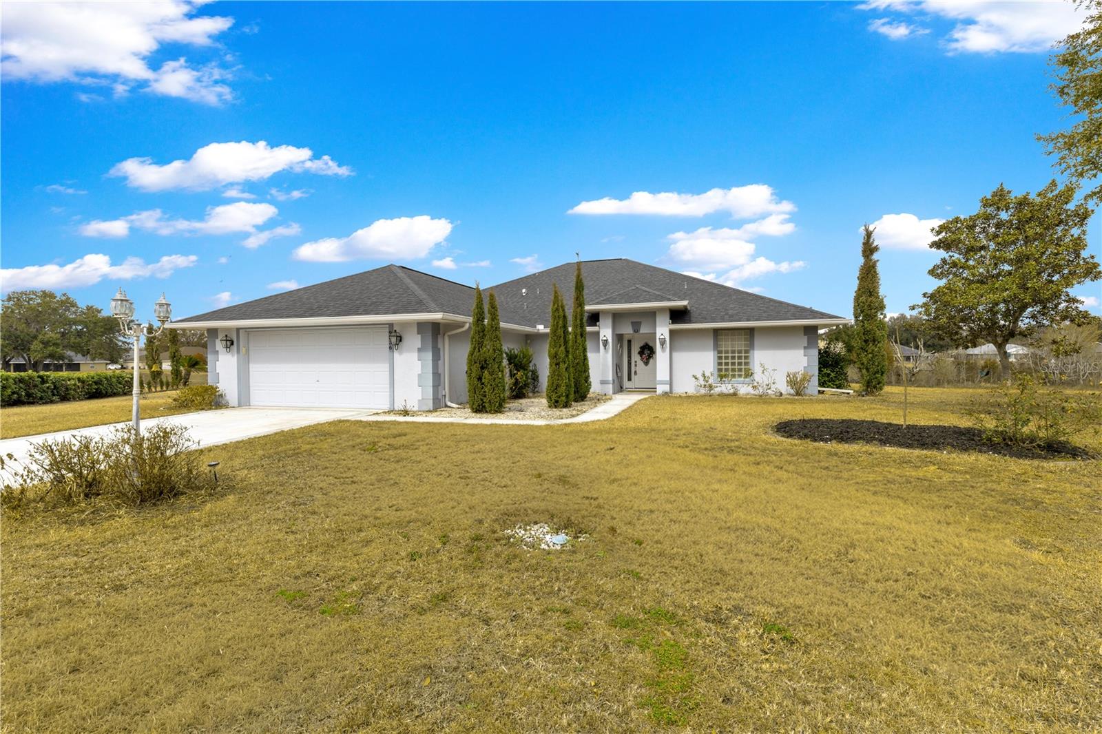 FAIRWAYS AT ROLLING HILLS FIRST ADD - Residential