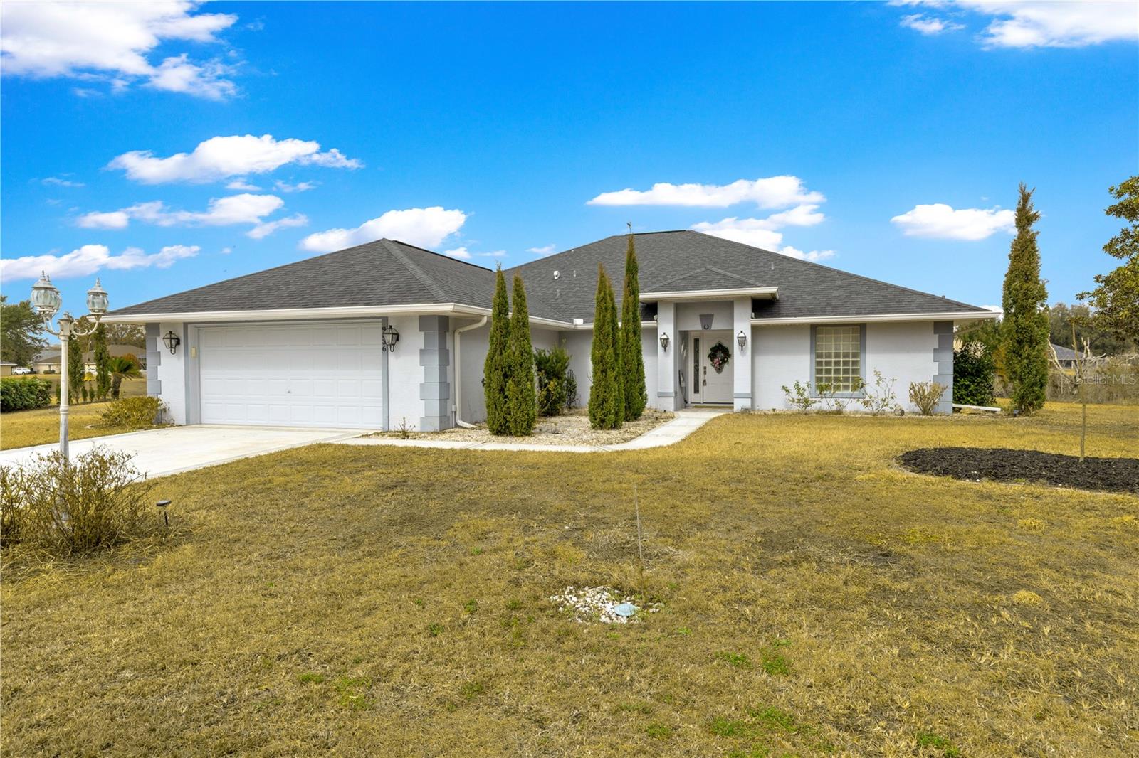 FAIRWAYS AT ROLLING HILLS FIRST ADD - Residential