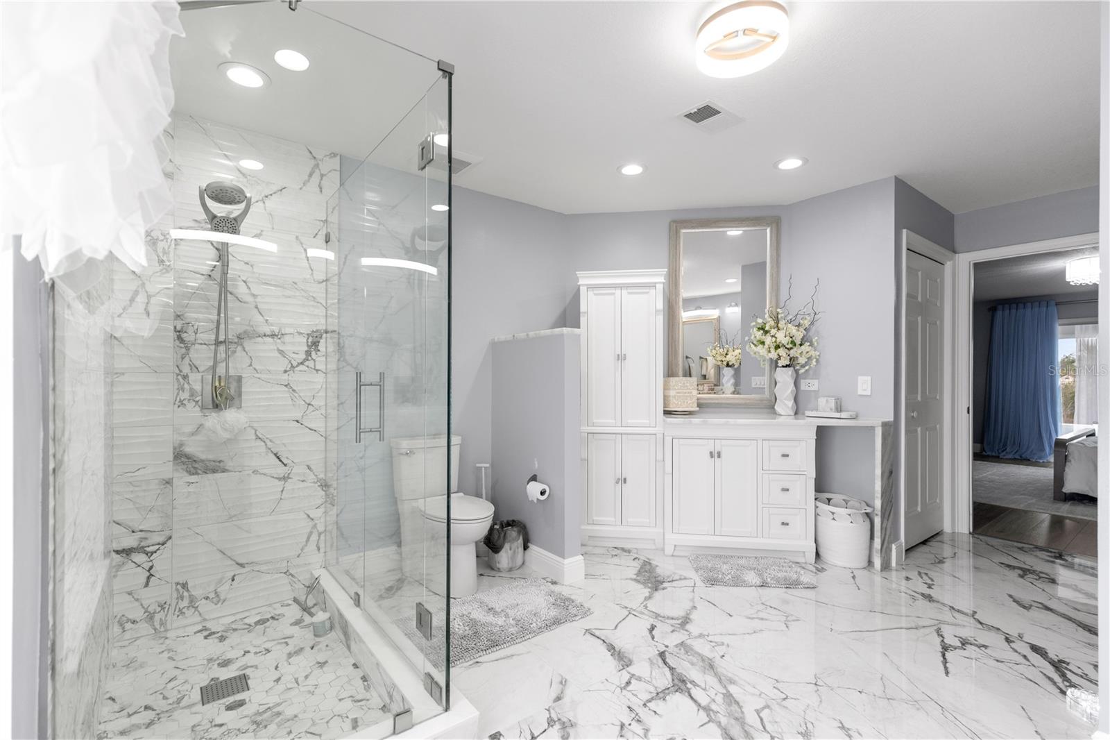 FAIRWAYS AT ROLLING HILLS FIRST ADD - Residential