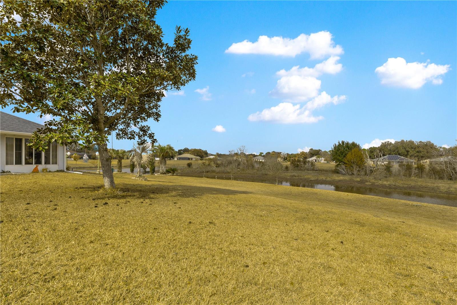 FAIRWAYS AT ROLLING HILLS FIRST ADD - Residential