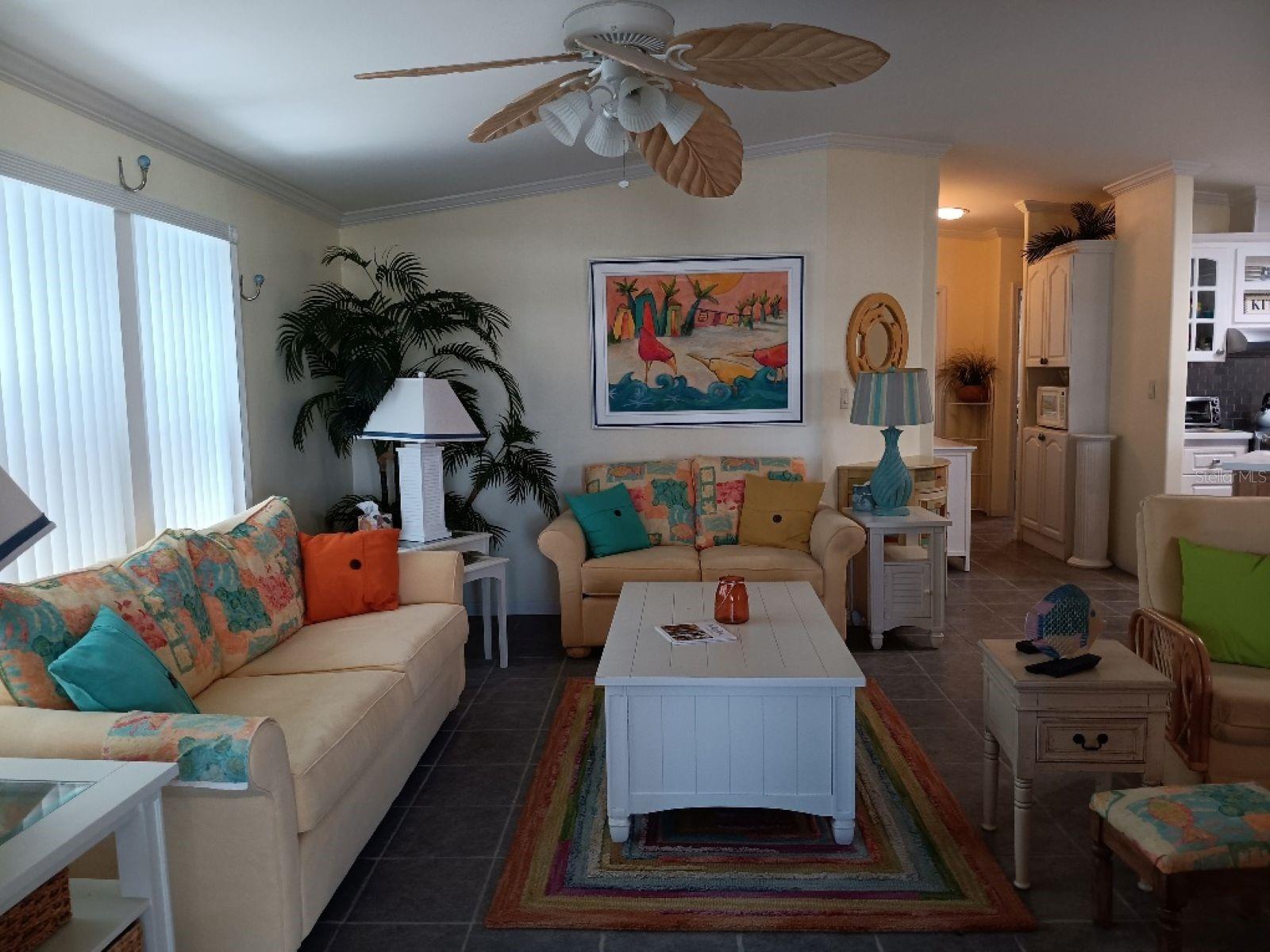 COUNTRY CLUB ESTATES - Residential