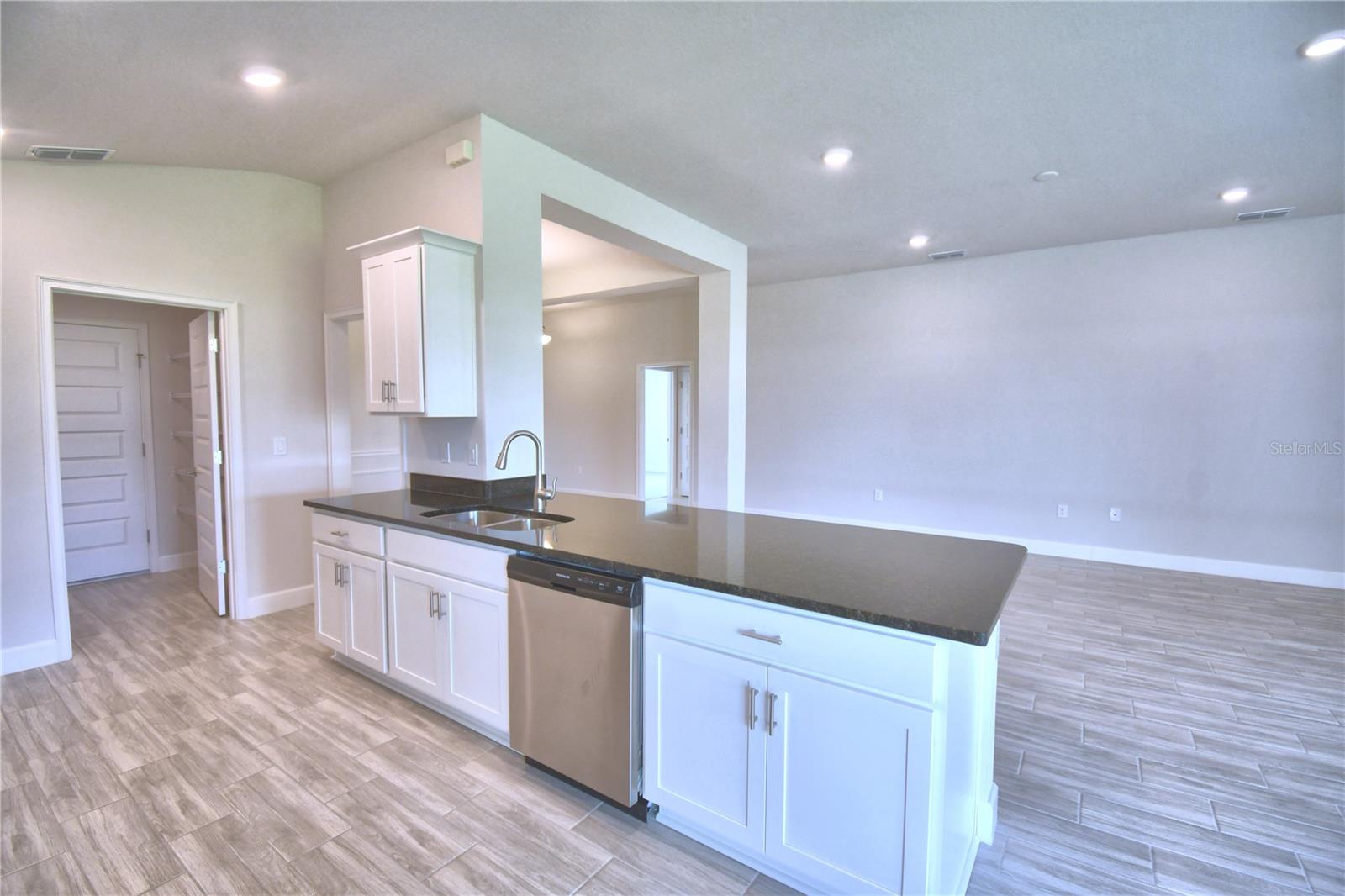 LAKE JULIANA ESTATES - Residential