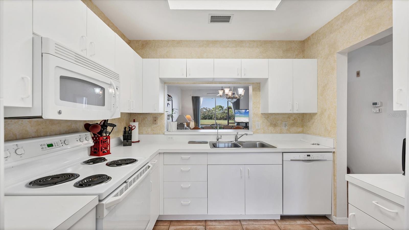 STONEYBROOK CLUBSIDE SOUTH 1 - Residential