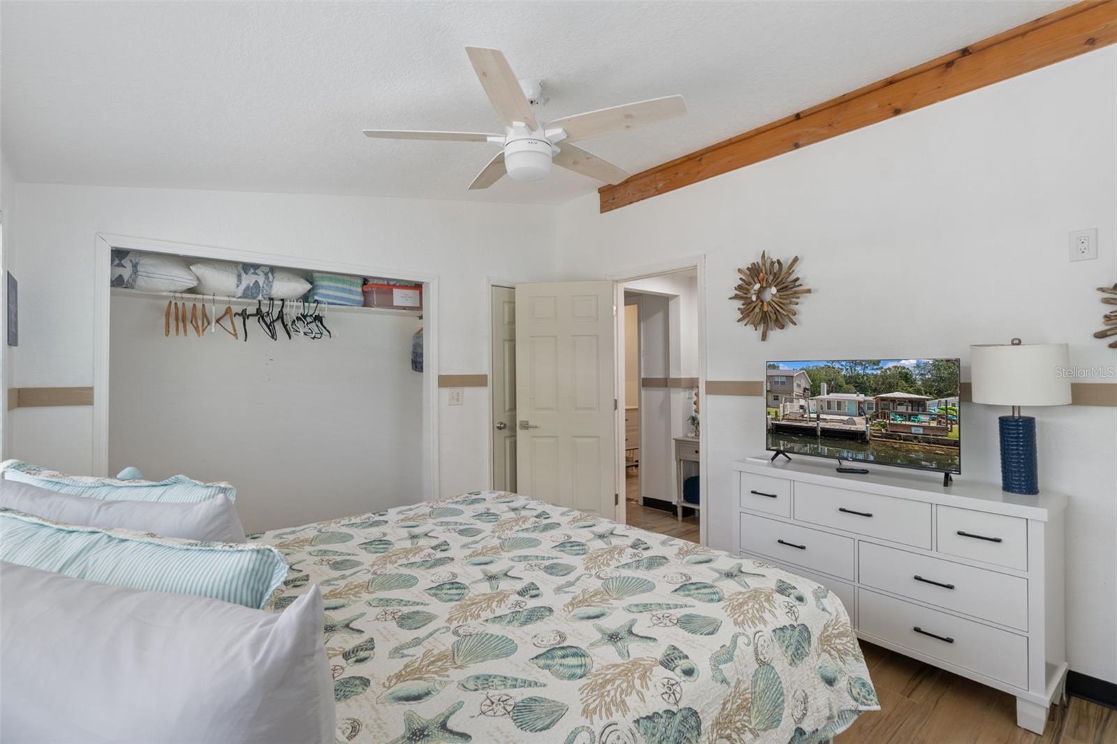 WEEKI WACHEE GARDENS - Residential