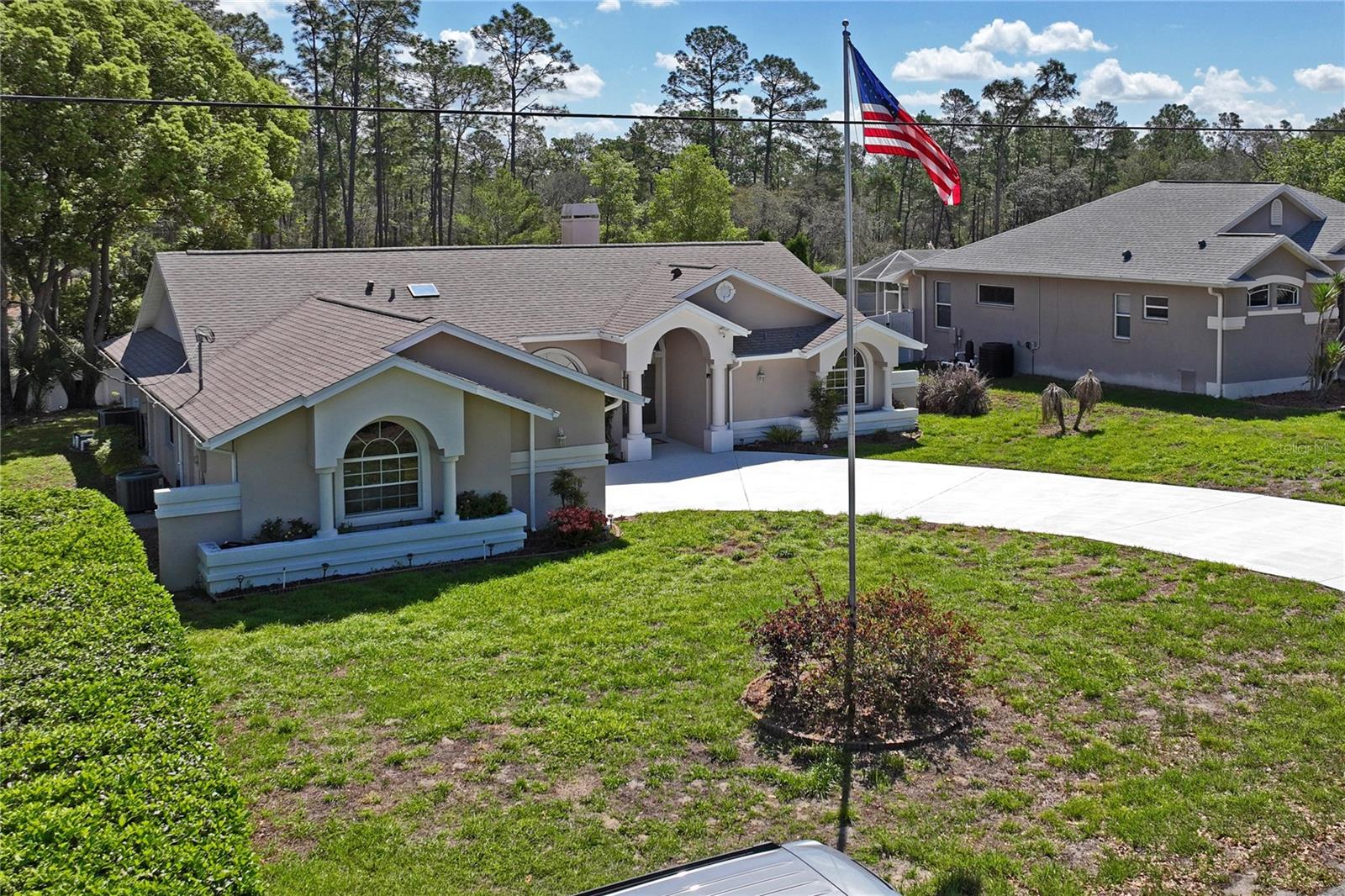 SPRING HILL - Residential