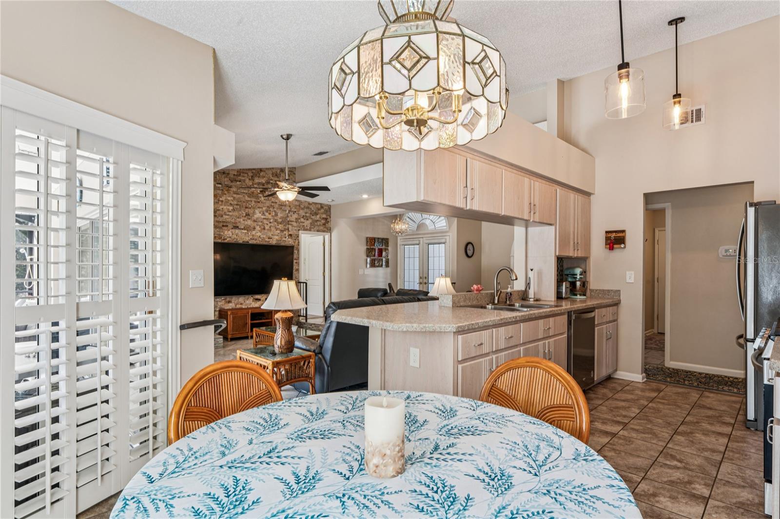 SPRING HILL - Residential