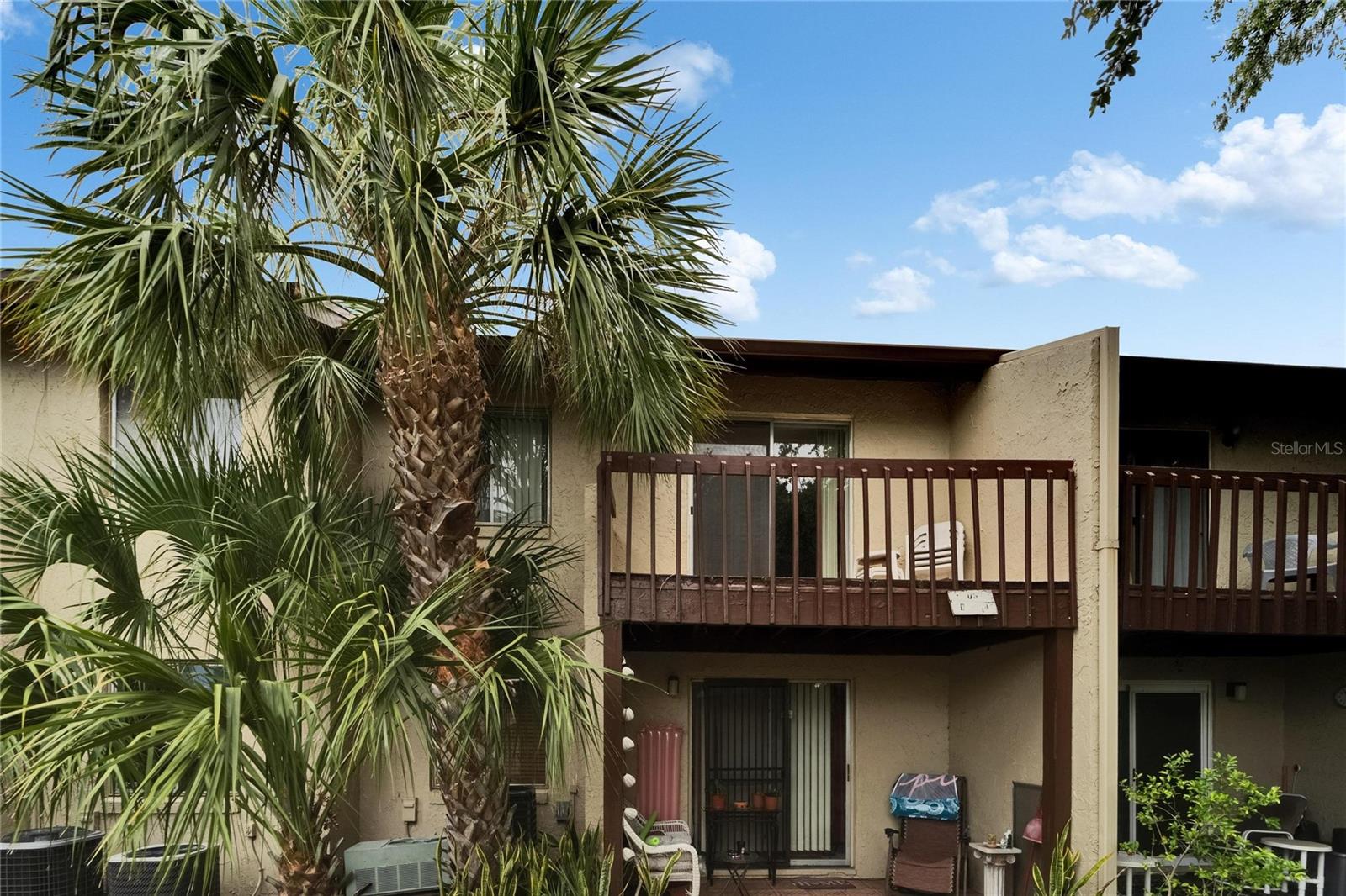 WOODSIDE VILLAGE CONDO - Residential Lease
