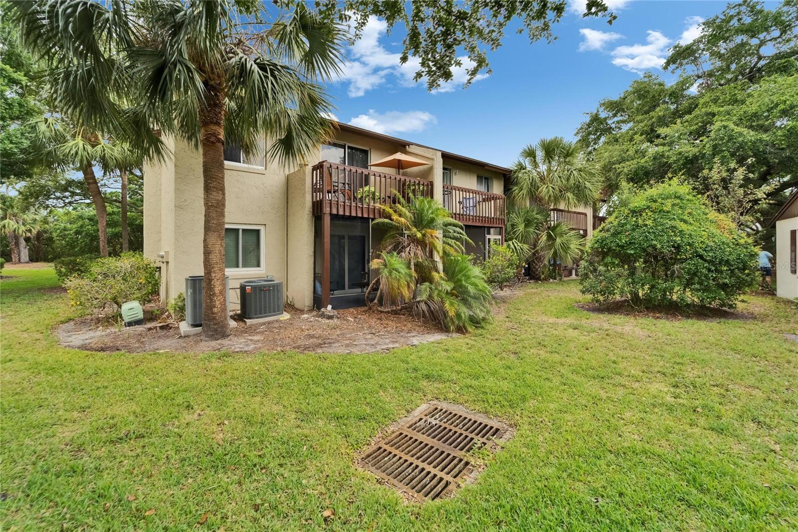 WOODSIDE VILLAGE CONDO - Residential Lease