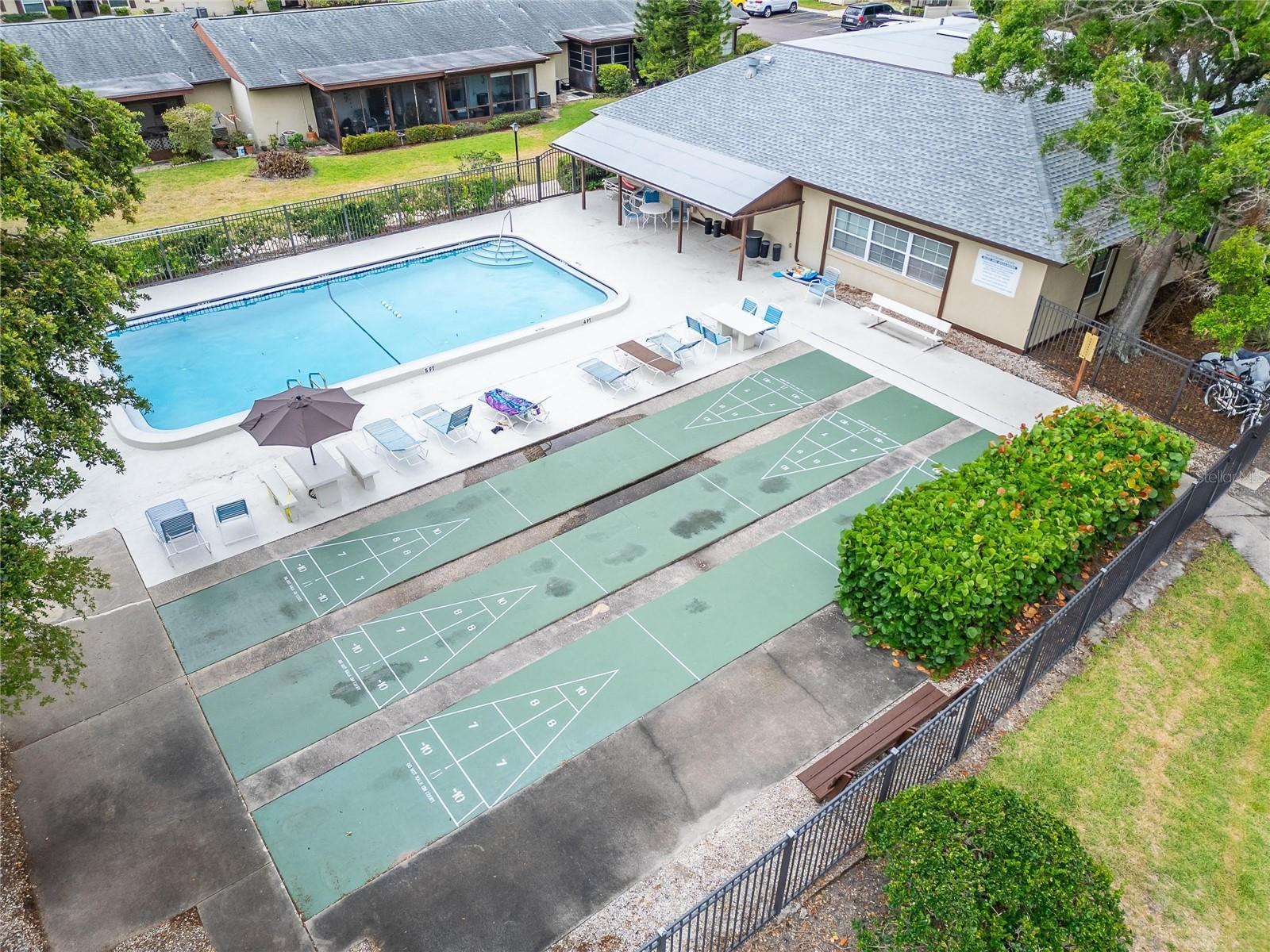WOODSIDE VILLAGE CONDO - Residential Lease