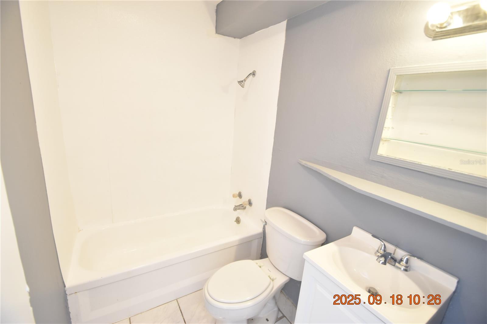 CRESTRIDGE 4TH ADD - Residential Lease