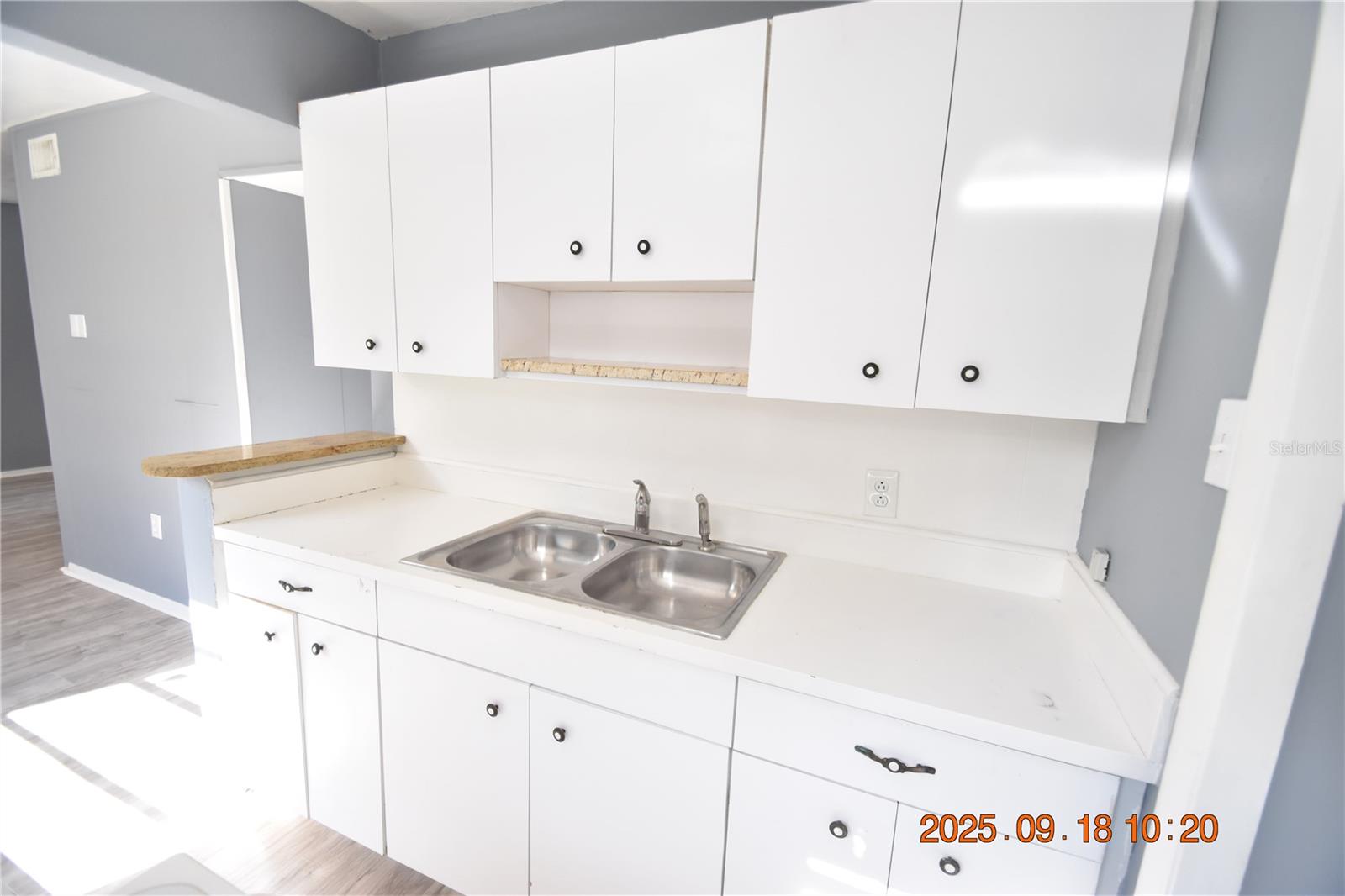 CRESTRIDGE 4TH ADD - Residential Lease