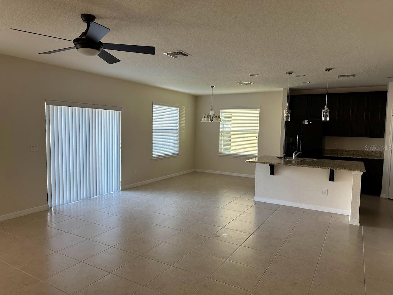 PRESERVE AT TAPESTRY PH 1 - Residential Lease