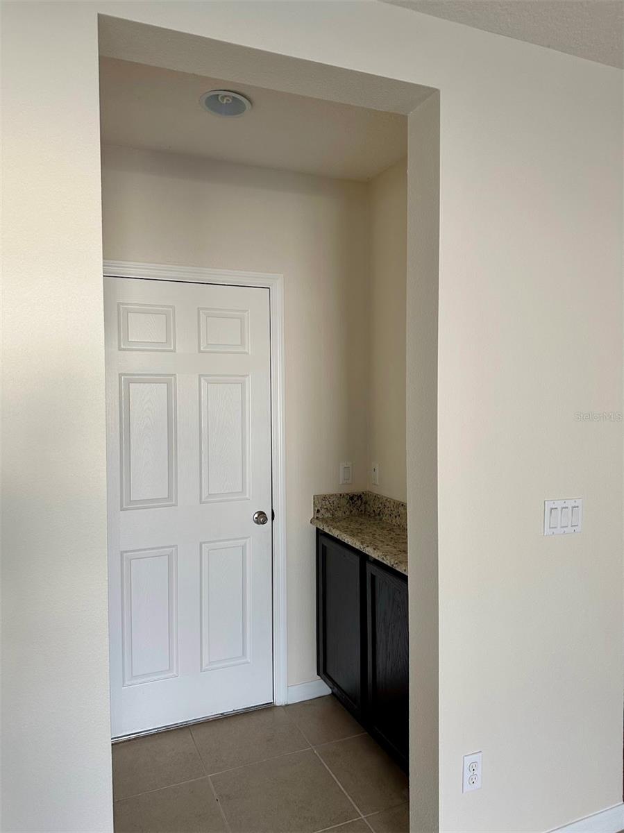 PRESERVE AT TAPESTRY PH 1 - Residential Lease