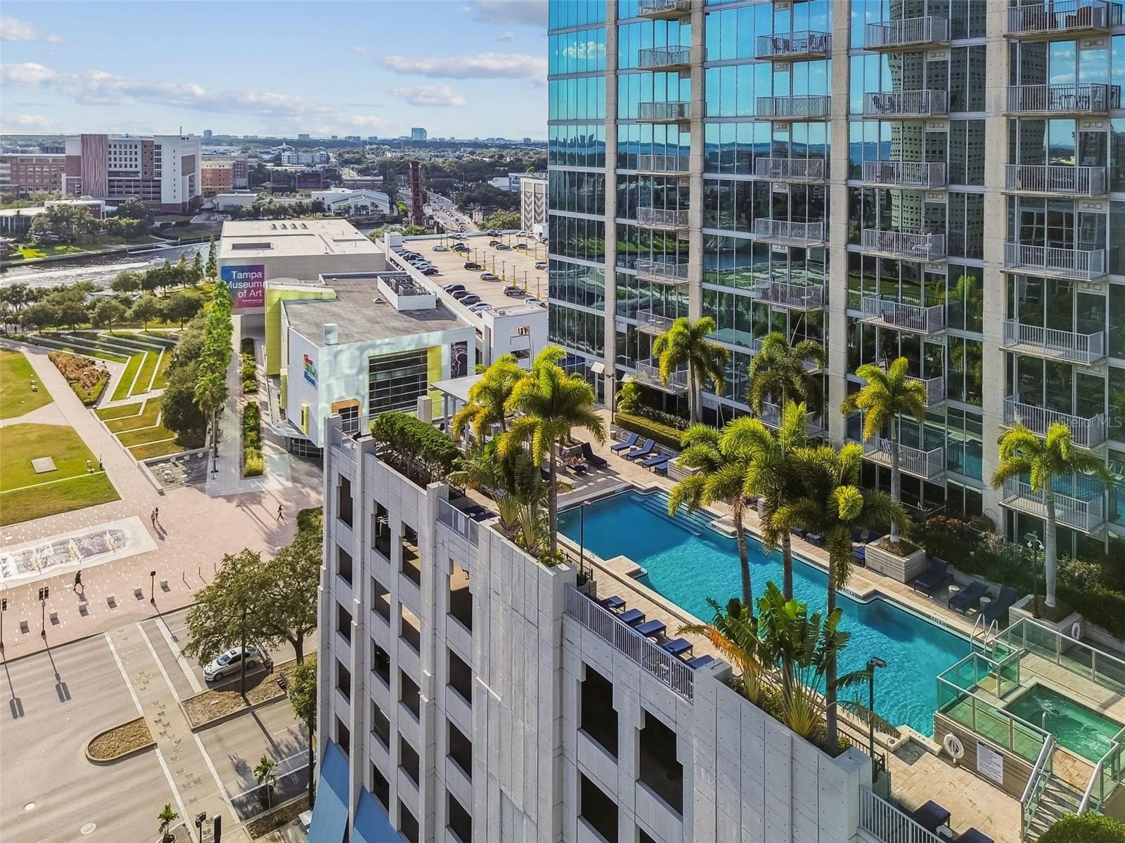 SKYPOINT A CONDO - Residential