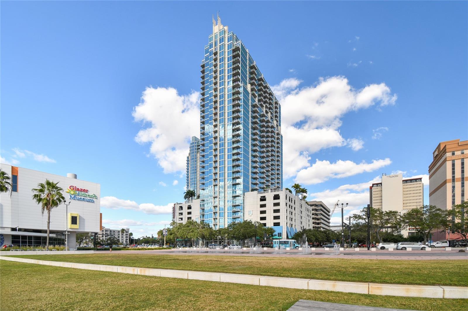 SKYPOINT A CONDO - Residential