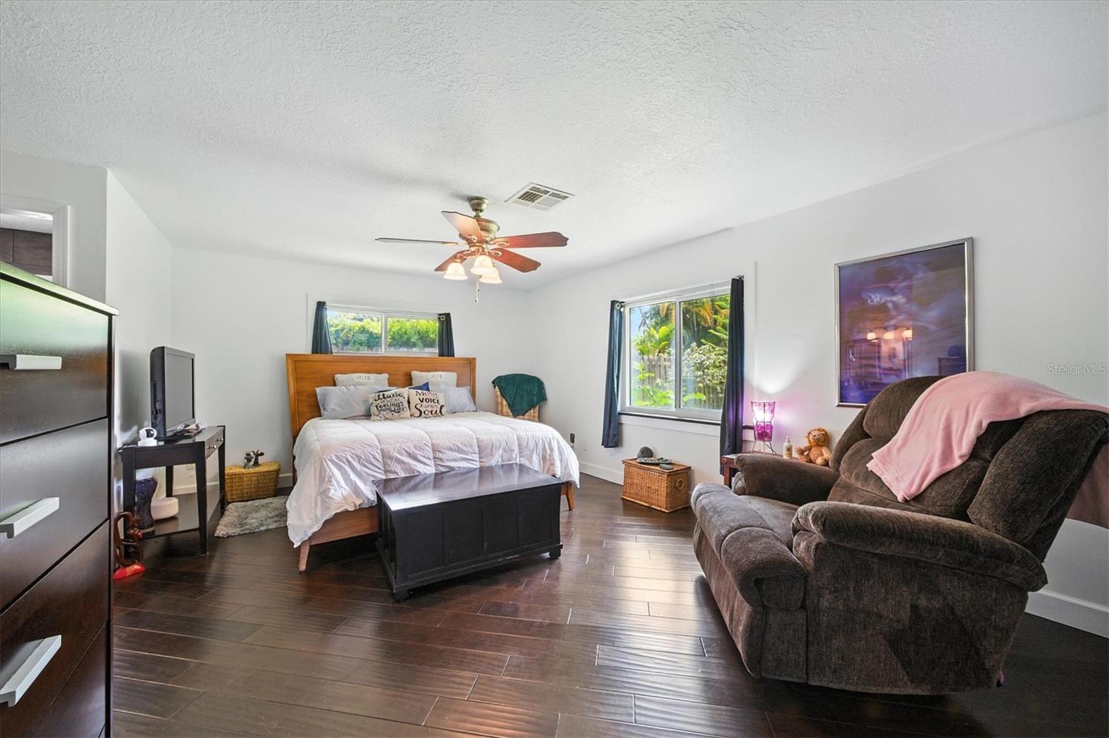 HOLIDAY PINES SUB PH I - Residential