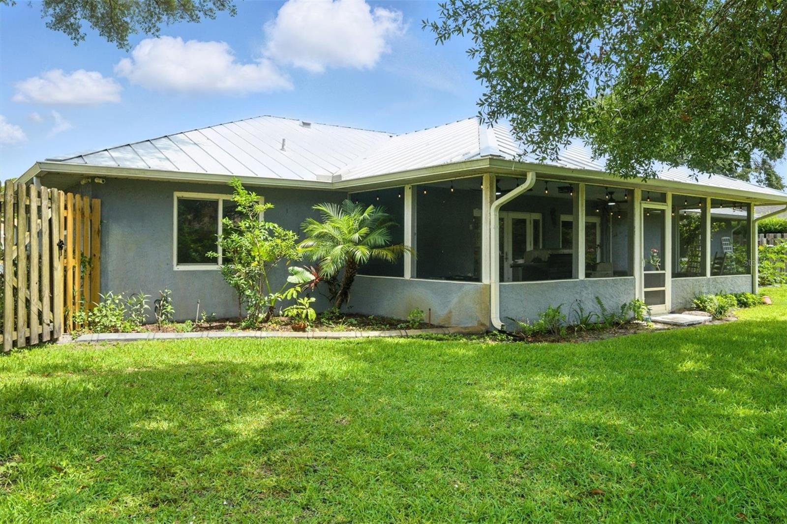 HOLIDAY PINES SUB PH I - Residential