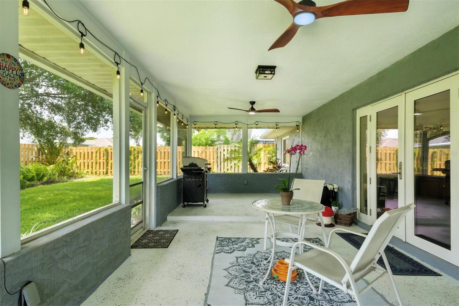 HOLIDAY PINES SUB PH I - Residential