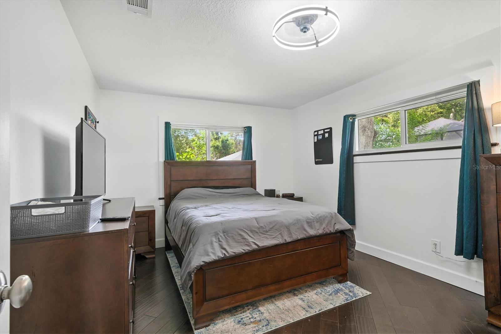 HOLIDAY PINES SUB PH I - Residential