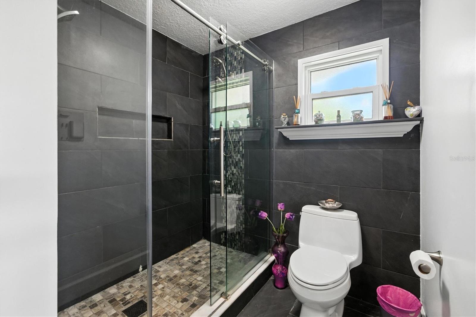 HOLIDAY PINES SUB PH I - Residential