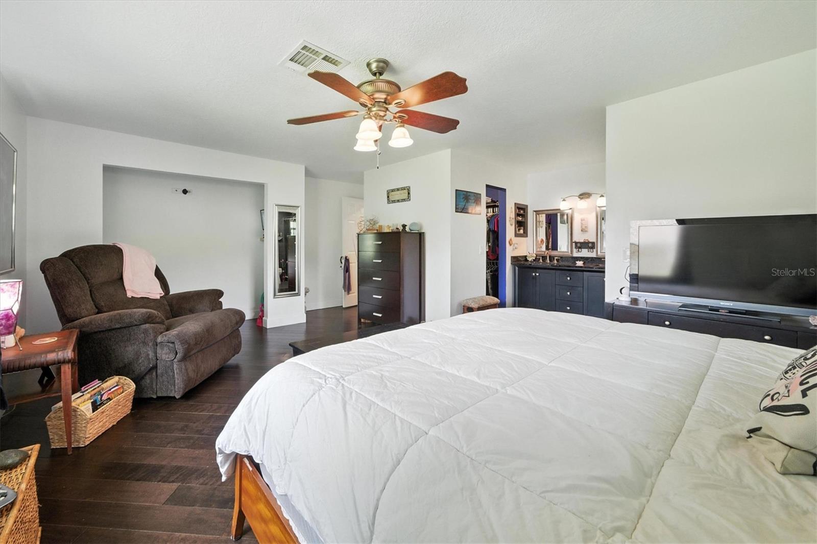 HOLIDAY PINES SUB PH I - Residential