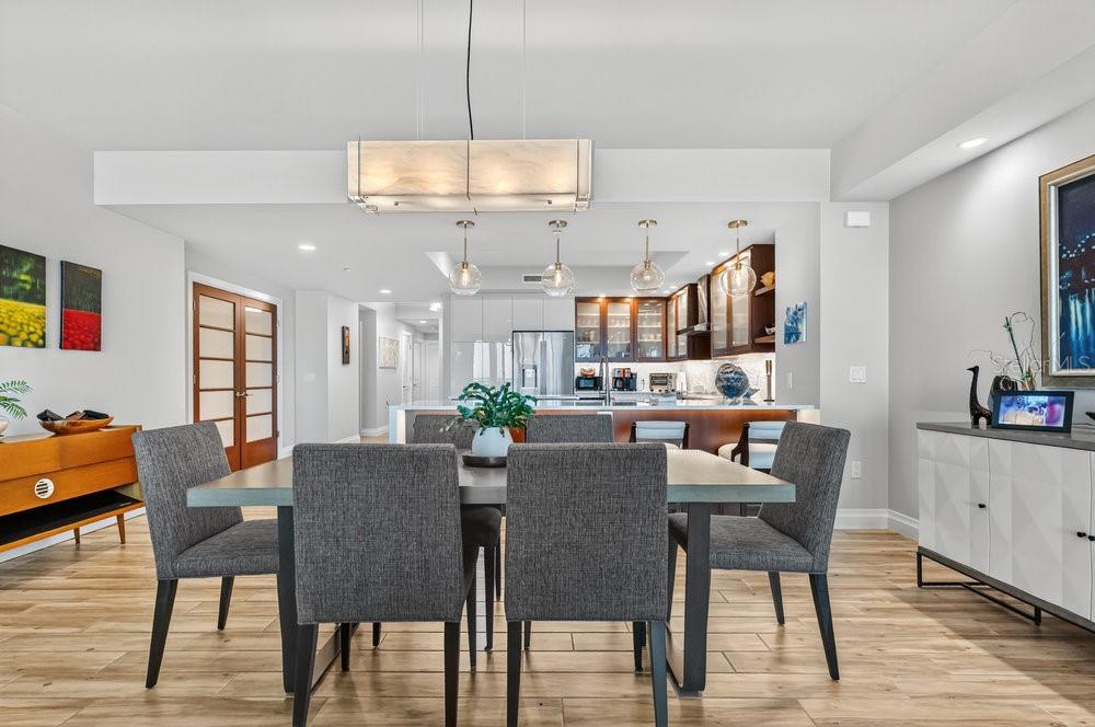 SUNSET POINTE AT COLLANY KEY II CONDO - Residential