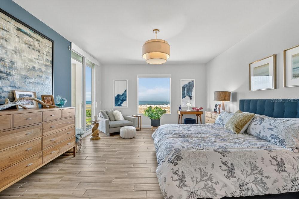 SUNSET POINTE AT COLLANY KEY II CONDO - Residential