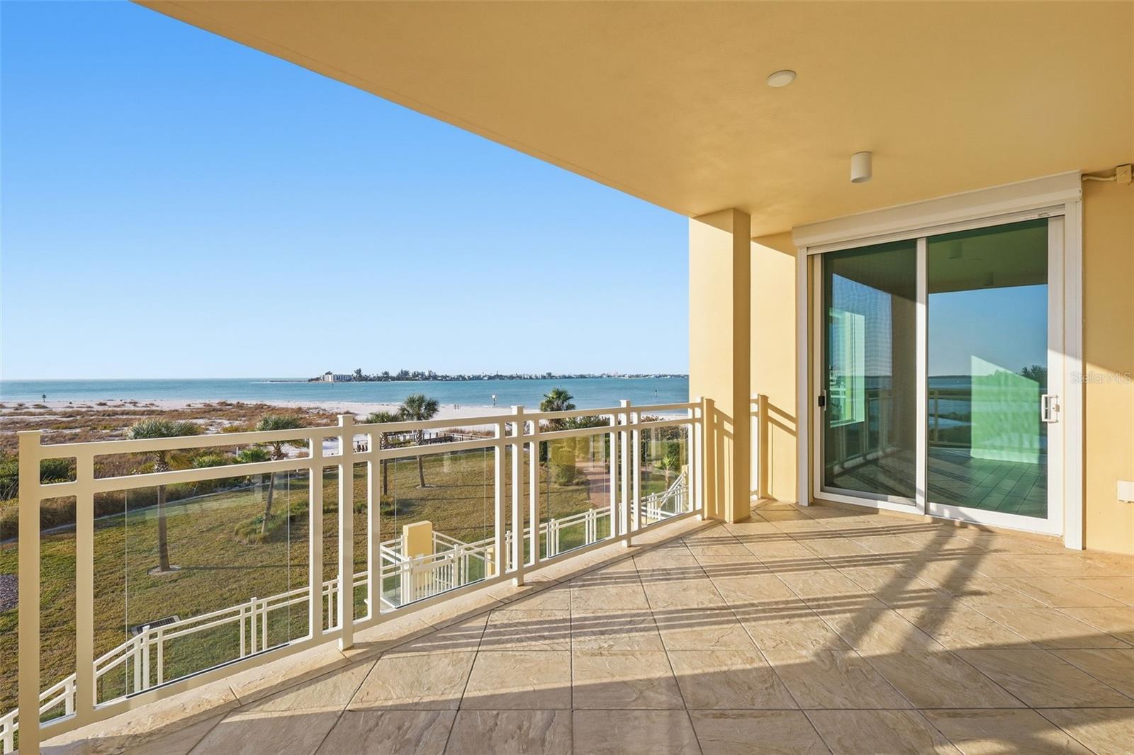 SUNSET POINTE AT COLLANY KEY II CONDO - Residential