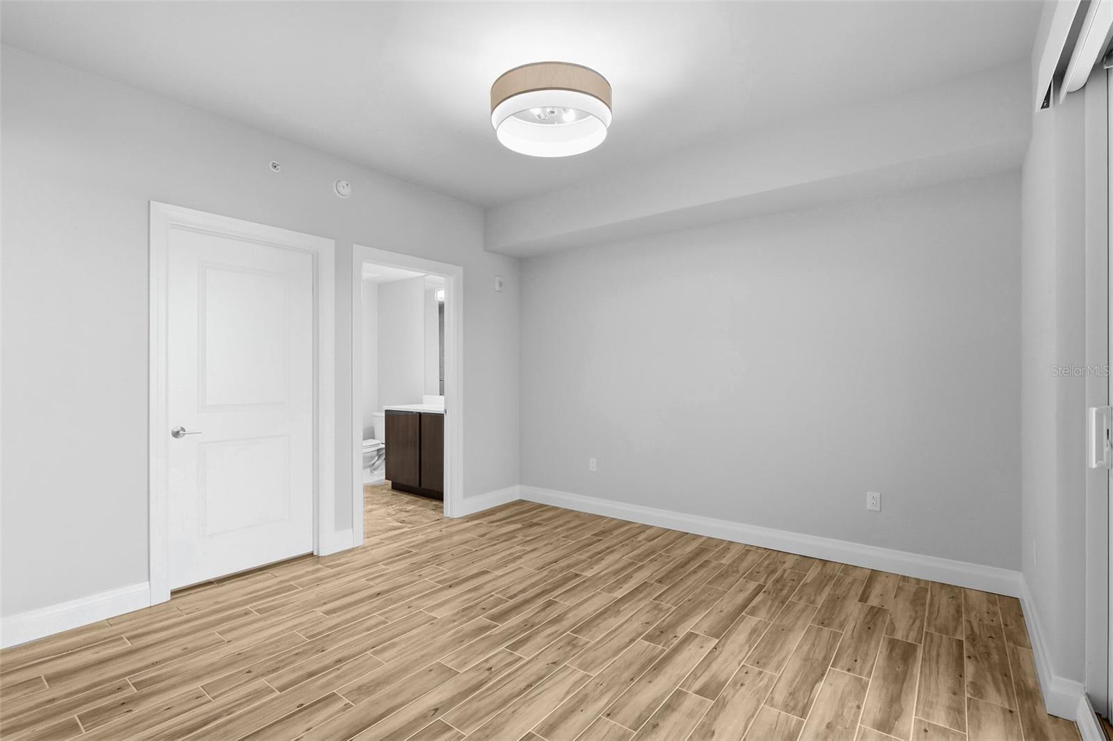 SUNSET POINTE AT COLLANY KEY II CONDO - Residential